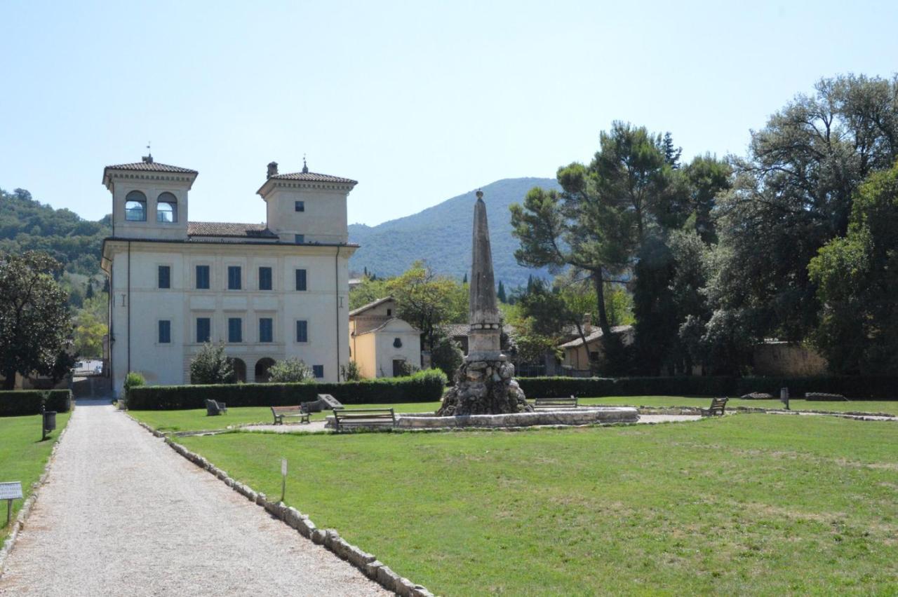 Ostello Villa Redenta Spoleto Esterno foto